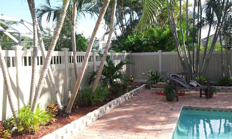 Sewell’s Point Vinyl Fencing
